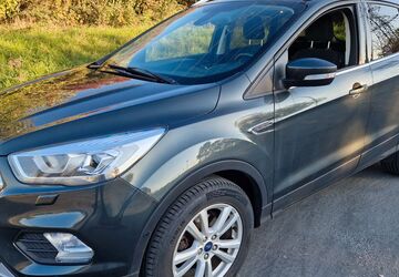 Ford Kuga 93.260 km 8.999 &euro; Kulmbach 95326