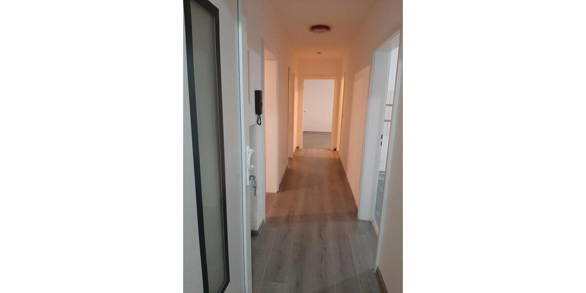 Etagenwohnung Bad Berneck im Fichtelgebirge - 3 Zimmer, 83 m&sup2;, 580&euro; | Angebot:27580702