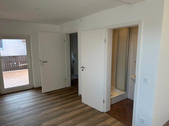 Etagenwohnung Eschenbach in der Oberpfalz - 3 Zimmer, 56 m&sup2;, 600&euro; | Angebot:27545795