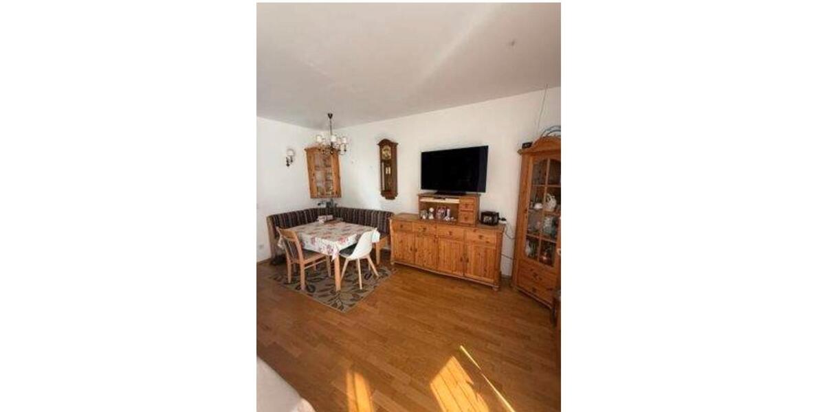 Erdgeschoßwohnung Bayreuth Meyernberg - 2 Zimmer, 73 m&sup2;, 1.190&euro; | Angebot:27592069