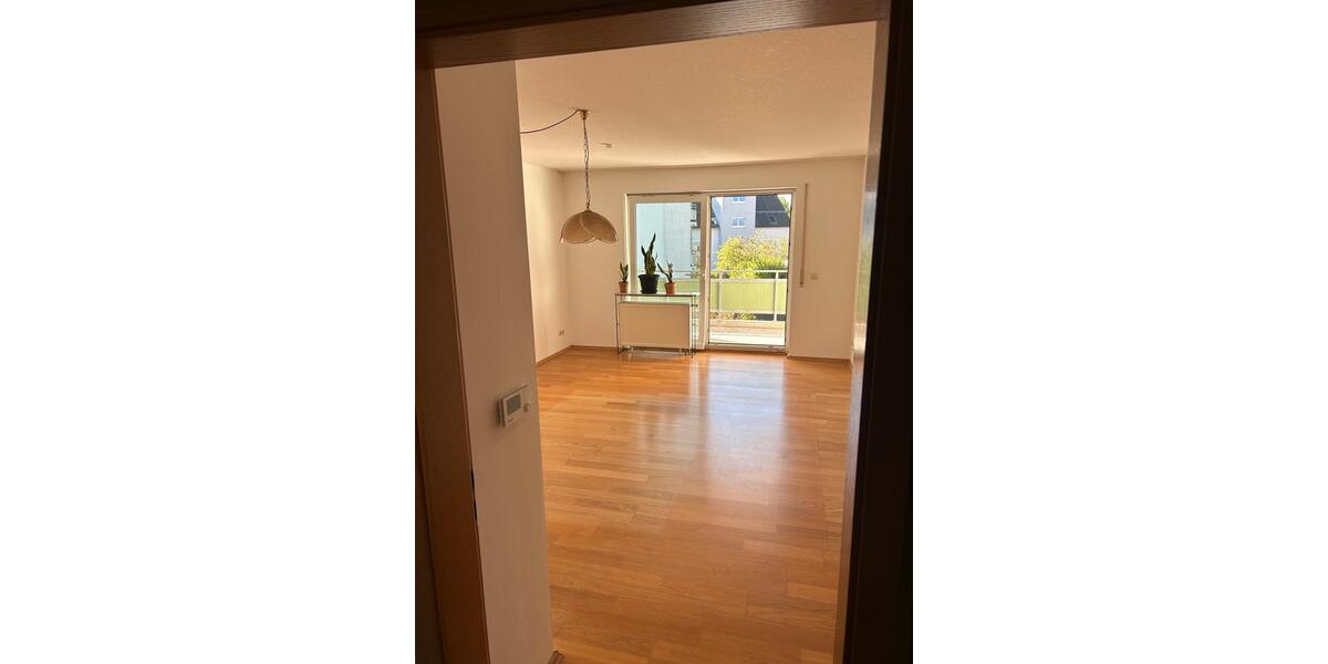 Etagenwohnung Mainleus - 3 Zimmer, 84 m&sup2;, 755&euro; | Angebot:27546907