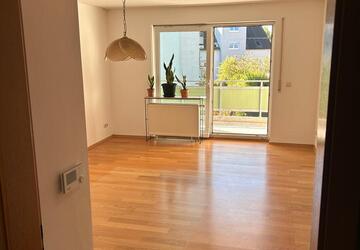 Wohnung Mainleus - 3 Zimmer, 84 m&sup2;, 755&euro; | Angebot:27546907
