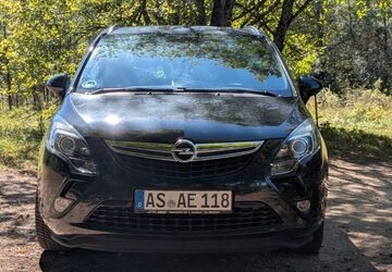 Opel Zafira Tourer 198.000 km 6.400 &euro; Auerbach in der Oberpfalz 91275