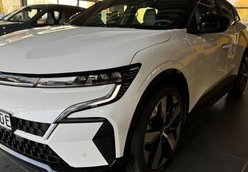 Renault Megane 9.900 km 33.990 &euro; Bayreuth 95448