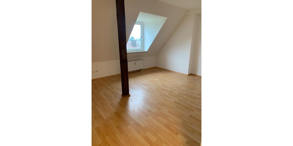 Dachgeschoßwohnung Speichersdorf - 2 Zimmer, 44 m&sup2;, 370&euro; | Angebot:27567223