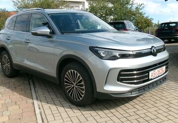 VW Tiguan 9.890 km 37.433 &euro; Michelfeld 91275