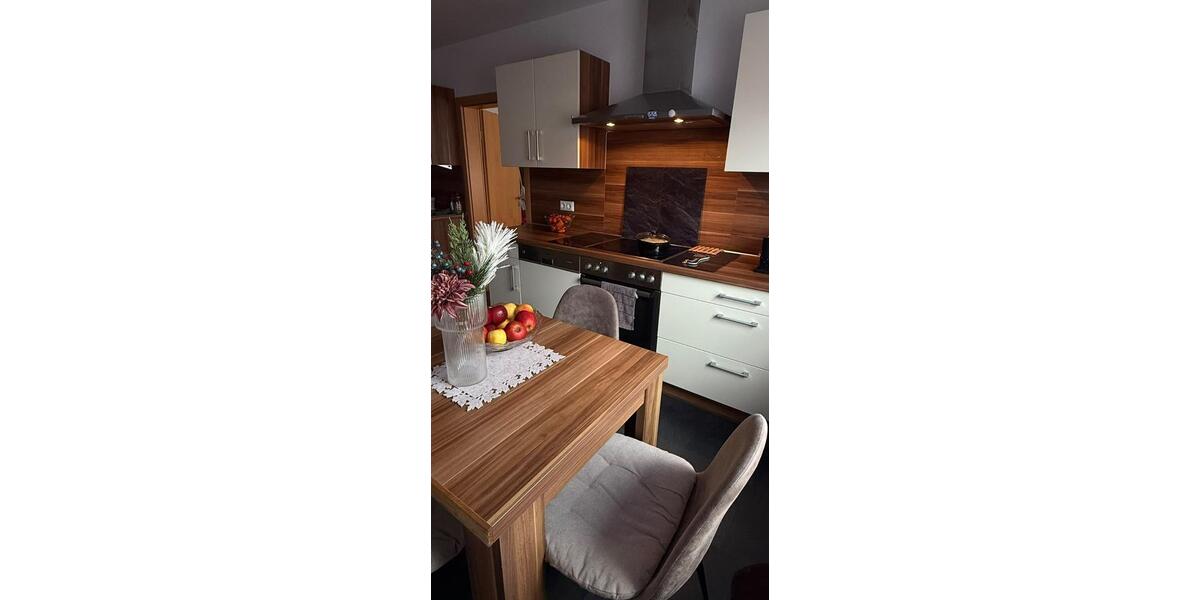 Etagenwohnung Neustadt am Kulm - 3 Zimmer, 72 m&sup2;, 740&euro; | Angebot:27536992