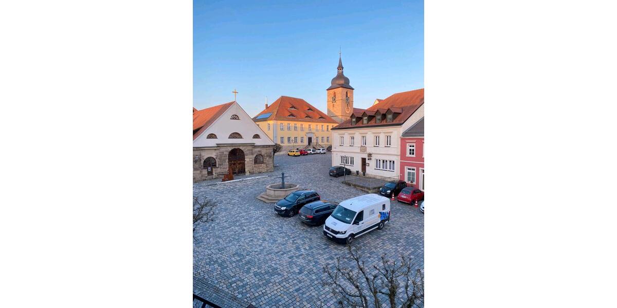 Etagenwohnung Creußen - 3 Zimmer, 68 m&sup2;, 830&euro; | Angebot:27552339