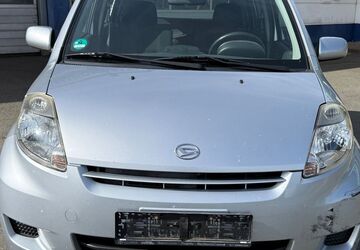 Daihatsu Sirion 76.000 km 1.690 &euro; Bayreuth 95448