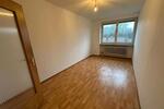 Etagenwohnung Creußen - 3 Zimmer, 75 m&sup2;, 925&euro; | Angebot:27542087