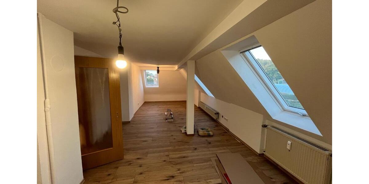 Dachgeschoßwohnung Gößweinstein - 4 Zimmer, 85 m&sup2;, 790&euro; | Angebot:27578930