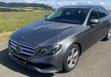 Mercedes-Benz E 220 182.000 km 18.800 &euro; Bayreuth 95447