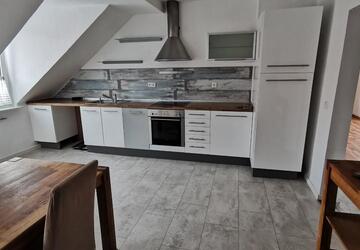 Wohnung Bayreuth City - 5 Zimmer, 140 m&sup2;, 1.600&euro; | Angebot:27544669