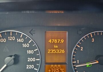 Mercedes-Benz A 150 235.000 km 950 &euro; Mainleus 95336