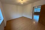 Etagenwohnung Creußen - 3 Zimmer, 75 m&sup2;, 925&euro; | Angebot:27542087