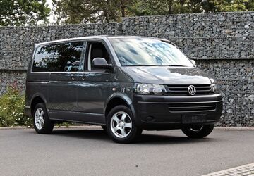 VW T5 Transporter 185.000 km 16.000 &euro; Bayreuth 95445