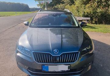 Skoda Superb 173.000 km 13.499 &euro; Pottenstein 91278