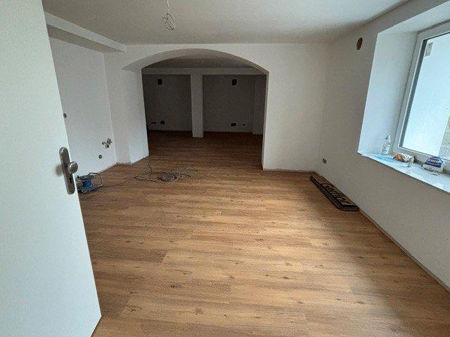 Erdgeschoßwohnung Creußen - 2 Zimmer, 50 m&sup2;, 560&euro; | Angebot:27585521