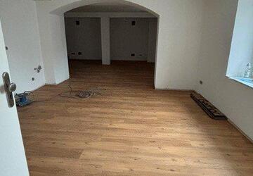 Wohnung Creußen - 2 Zimmer, 50 m&sup2;, 560&euro; | Angebot:27585521