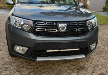 Dacia Sandero 65.000 km 7.900 &euro; Wonsees 96197