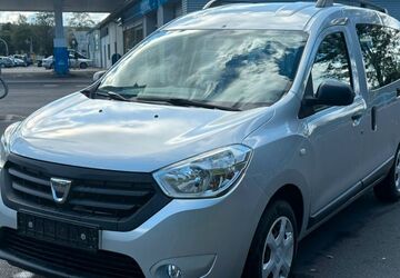 Dacia Dokker 128.000 km 6.499 &euro; Bayreuth 95448