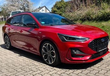 Ford Focus 14.250 km 23.990 &euro; Fichtelberg 95686