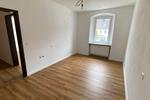Etagenwohnung Eschenbach in der Oberpfalz - 4 Zimmer, 95 m&sup2;, 1.000&euro; | Angebot:27556671