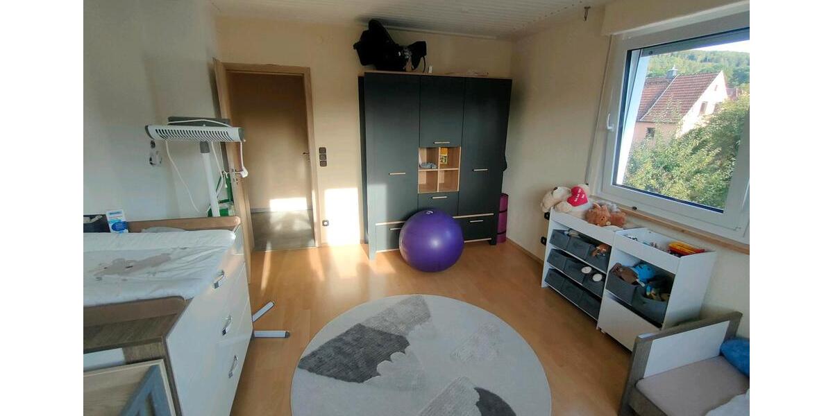 Etagenwohnung Weismain - 3 Zimmer, 95 m&sup2;, 630&euro; | Angebot:27569684